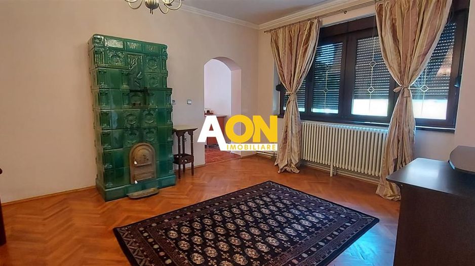 1/2 duplex  5 camere 232 mp teren cu garaj si curte ultracentral - Poză 6