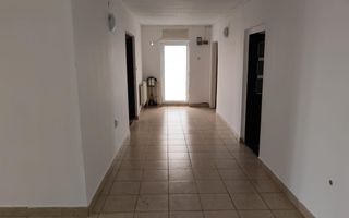 Casa  central Paulesti 450 mp s.c.  775 mp teren - Poză 2