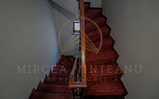 Hotel 3 Stele de Vânzare la  Delfinariu, aproape de Mamaia - Poză 17