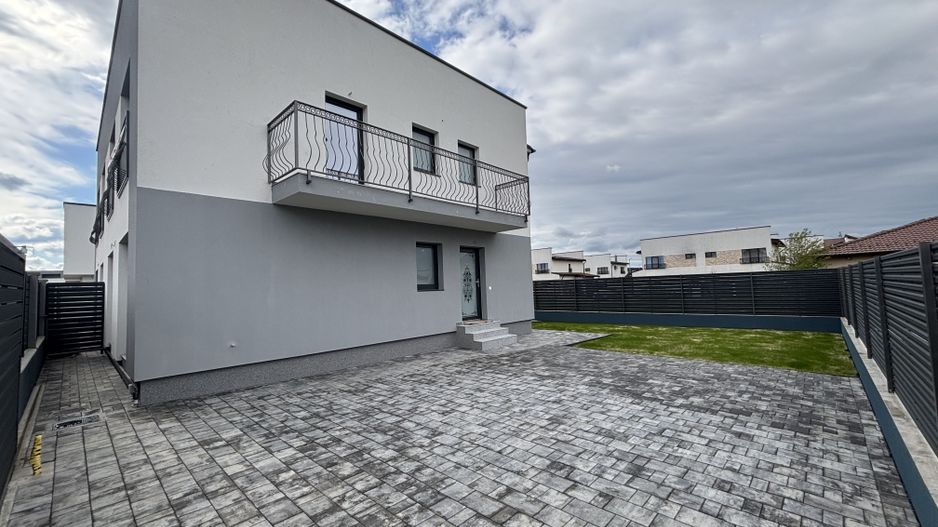 Casa 4 camere, curte generoasă – Șelimbăr Triajului - Poză 13