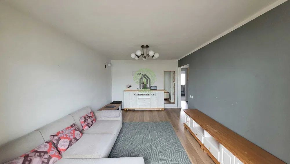 Apartament cu 3 camere decomandat, str. Tulcea Intre Lacuri - Poză 2