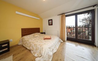 Casă deosebită de vânzare în centrul Brașovului - Poză 42