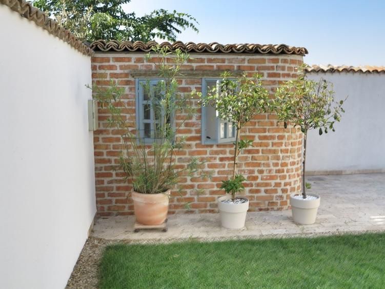 CASĂ DE VACANȚĂ ÎN STIL MEDITERANEAN – ÎNTRE 2 MAI ȘI VAMA VECHE - Poză 13
