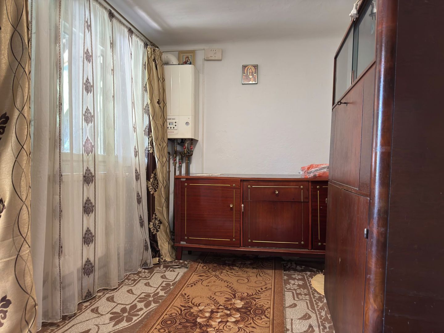 DE VANZARE GOSPODĂRIE CU POTENȚIAL ÎN BRĂNEȘTI, DÂMBOVIȚA - Poză 12