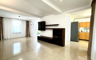 Casa de inchiriat la Liziera Pădurii - intrarea in Dumbrăvița - Poză 2