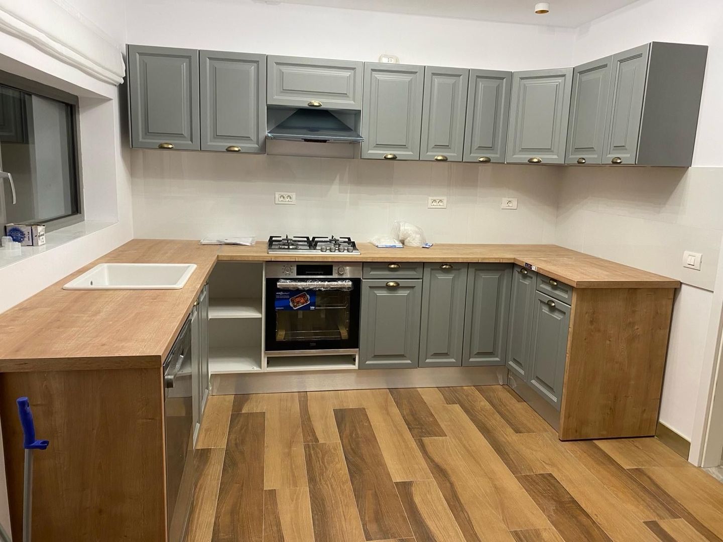 Vila  6 camere de inchiriat - Poză 5