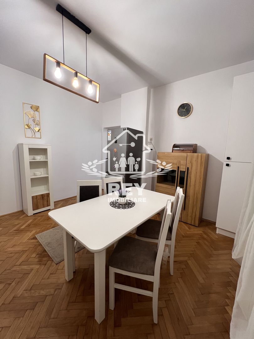 Apartament de vânzare 2 camere decomandate zona Str. Constituției/9mai - Poză 11