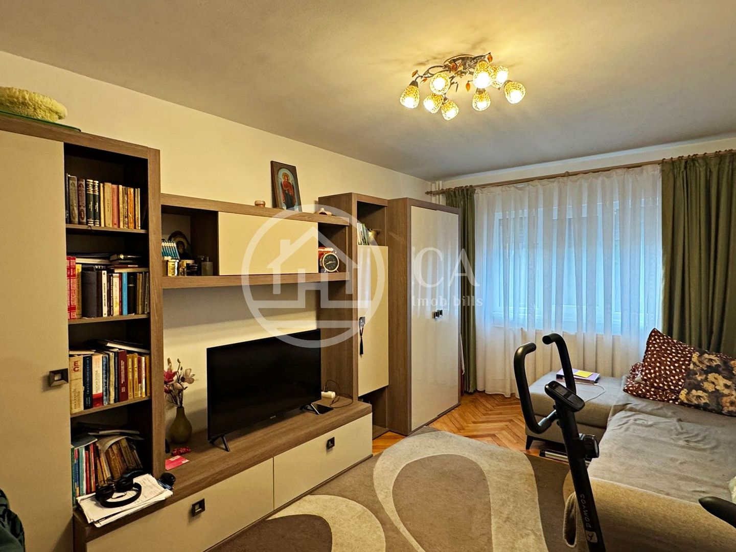 Apartament de vânzare cu 3 camere tip PB în zona Nufarul, Oradea - Poză 4