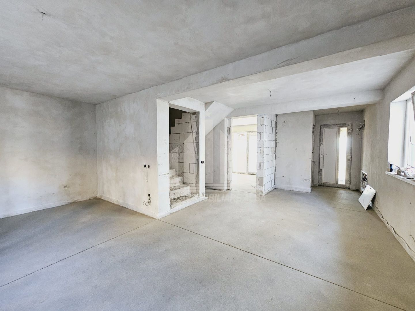 Casa insiruita de vanzare, Cetate - Poză 2