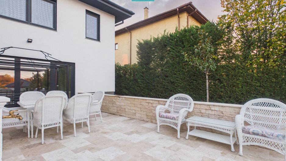 Casă de lux Oncea, piscină, 400 mp - Poză 17
