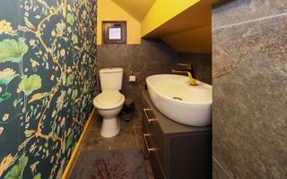 Pensiune/Vilă de vânzare în Bran | 8 camere | 180 mp - Poză 17