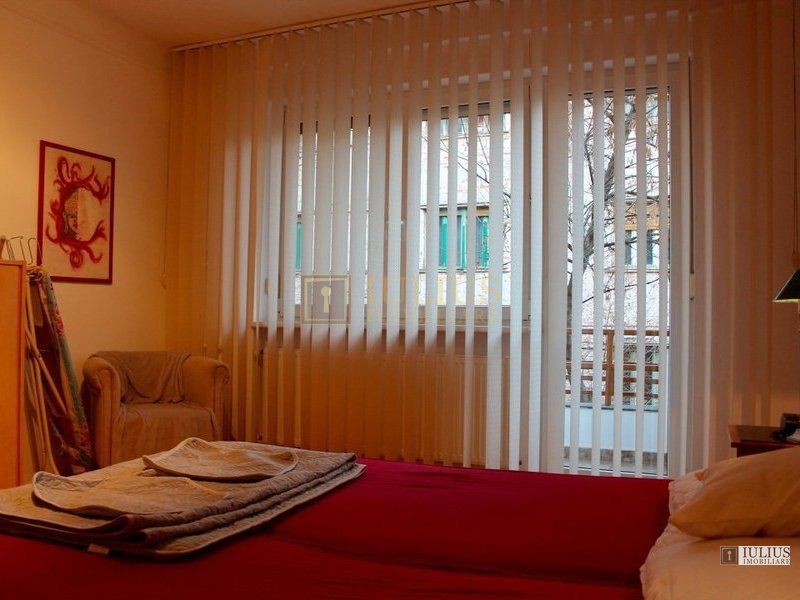 2 camere zona Fac. de Medicina - Hotel Continental, cu centrala proprie. - Poză 12