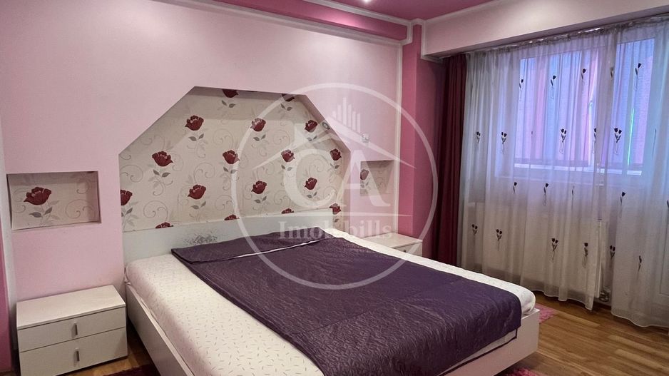 Apartament cu 3 camere de vânzare în zona Calea Clujului, Oradea - Poză 1