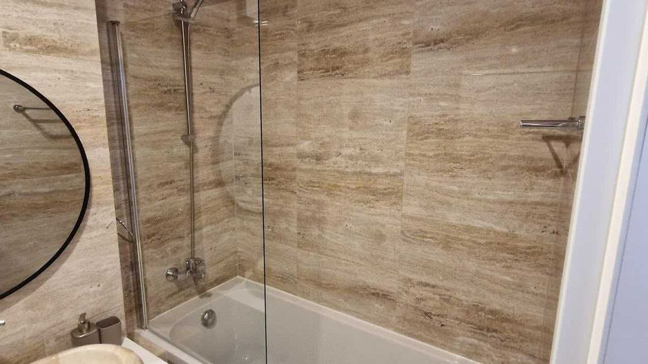 Proprietar inchiriez apartament 2 camera decomandat si loc de parcare - Poză 6