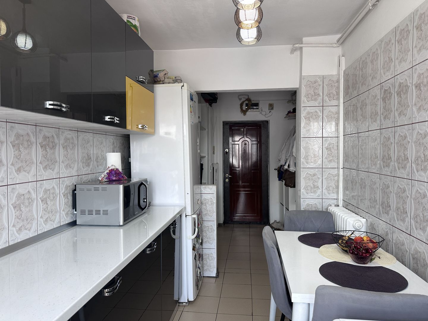 Primitor și luminos! Vânzare apartament cu 2 camere în M6, Târgoviște. - Poză 6