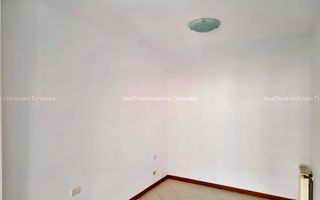 Ansamblul Rezidențial RING. Apartament spațios, zona Torontalului - Poză 7