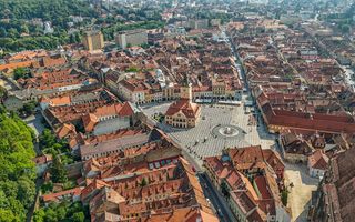 Garsoniera situata ultracentral zona Piata Sfatului Brasov - Poză 1
