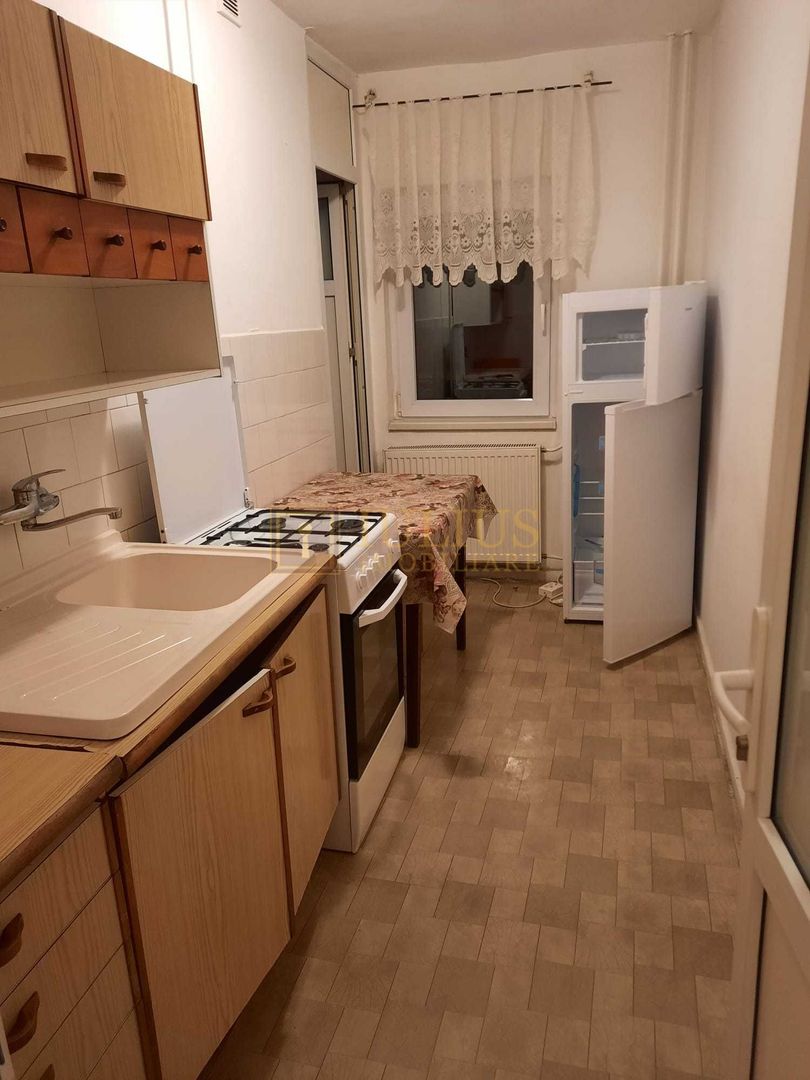 Apartament cu o camera, lunei - Poză 5