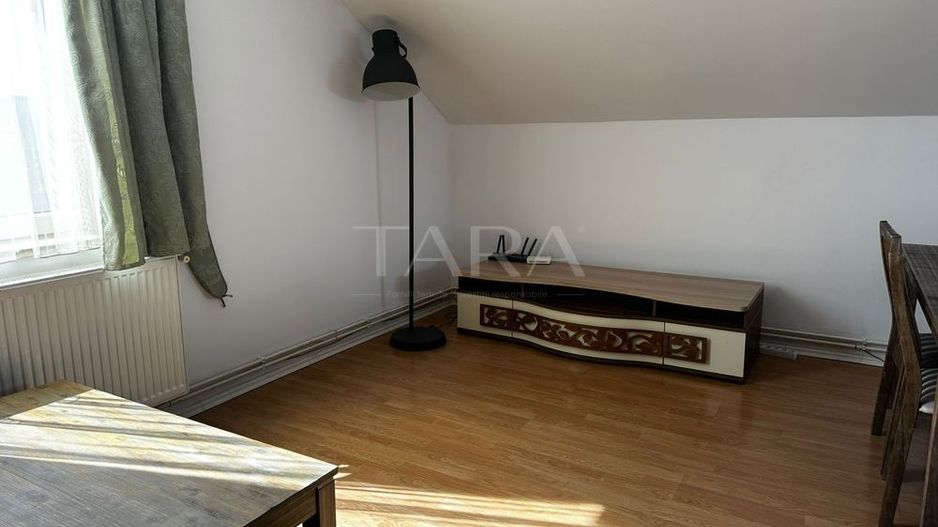 Apartament cu 3 camere, dispus pe două niveluri – zona Bulgaria - Poză 4