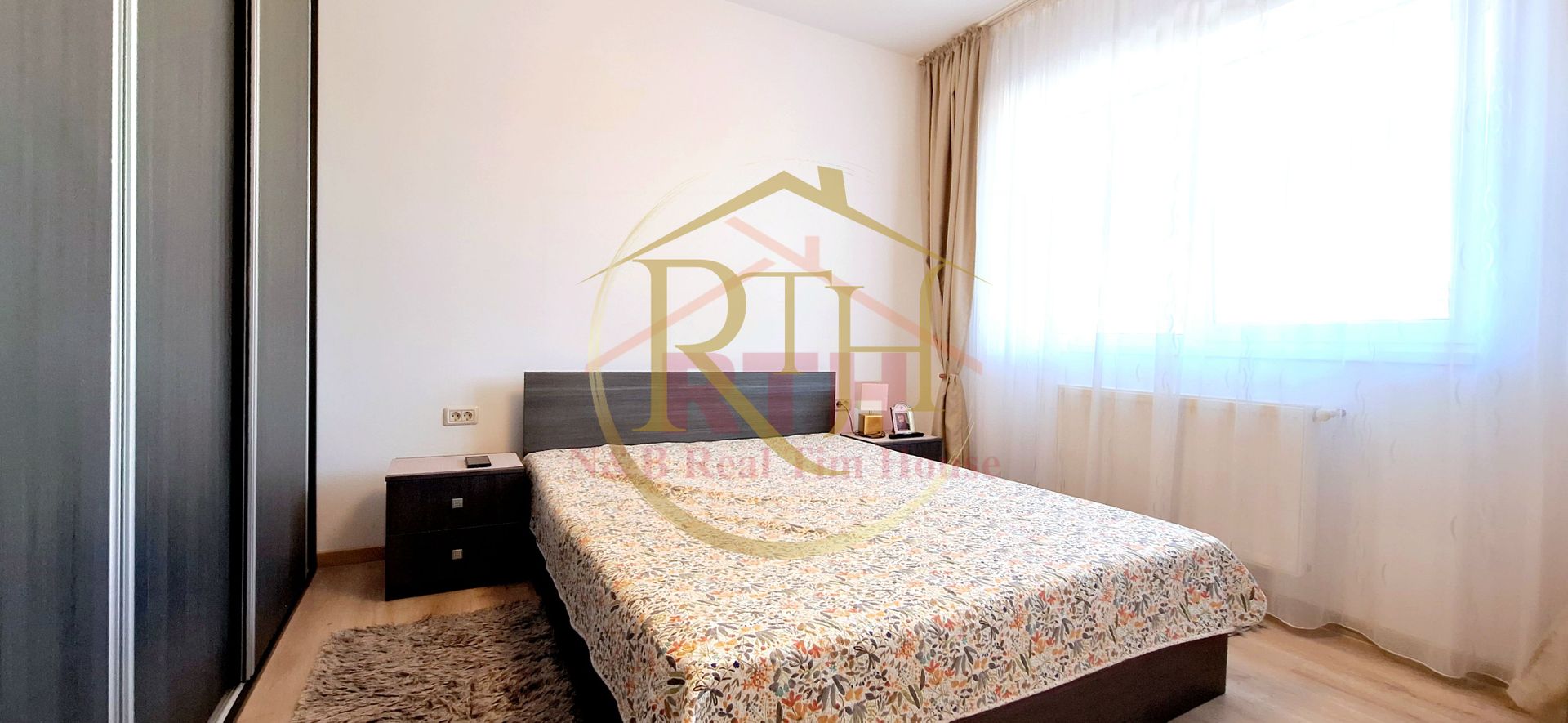 Vand apartament 3 camere mobilat si utilat, Giroc, Bulevardul Soarelui - Poză 3