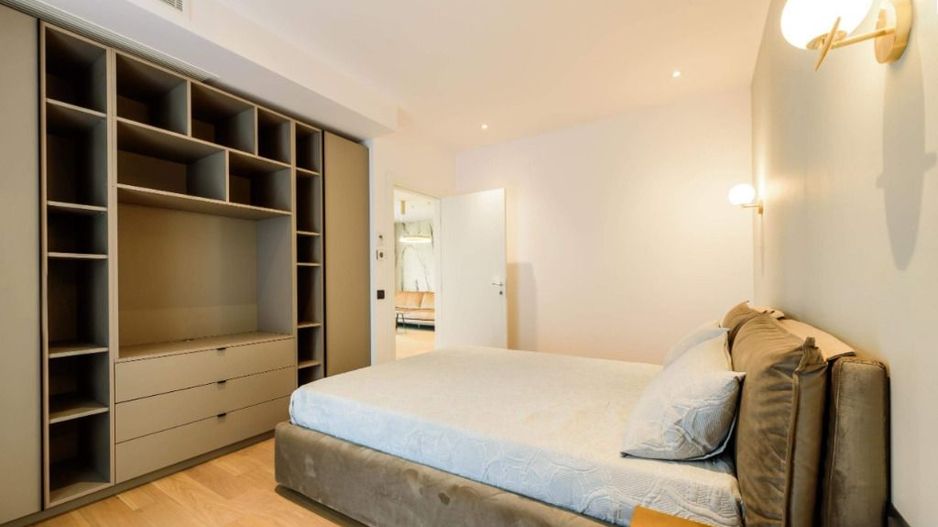 Apartament spatios exclusivist cu 3 camere în One Herăstrău Towers - Poză 16