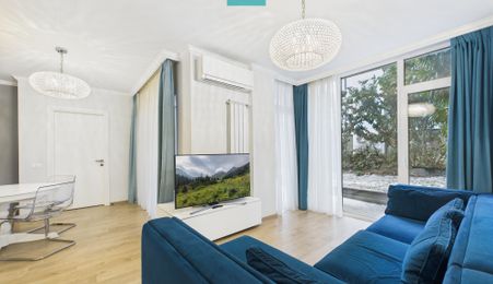 Apartament cu 3 camere și gradină
