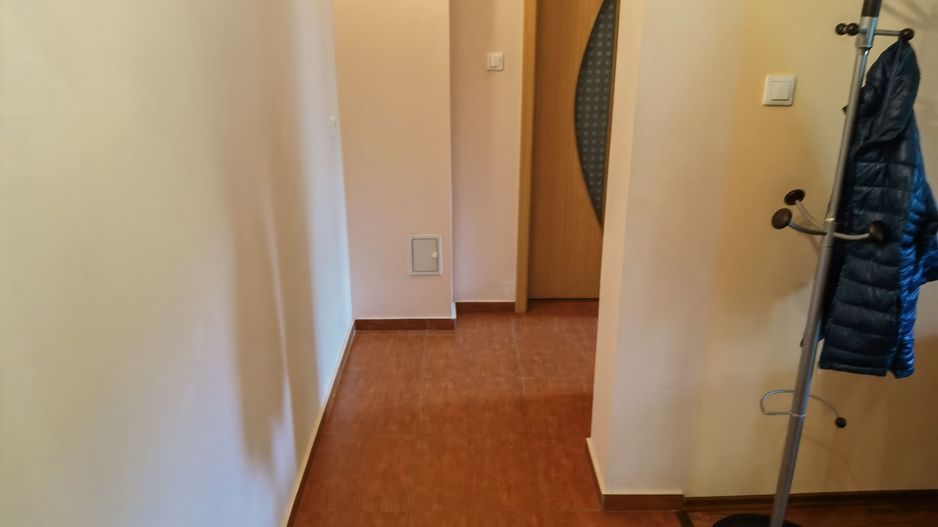 Apartament 2 cam -Birou - Poză 3