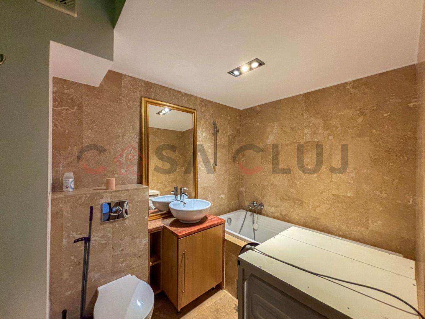 Apartament Spatios pe 2 etaje - Garaj - Complex securizat - Baciu - Poză 7
