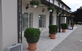 Complex Turistic | Cazare Salon Evenimente Terenuri Sport - Poză 2
