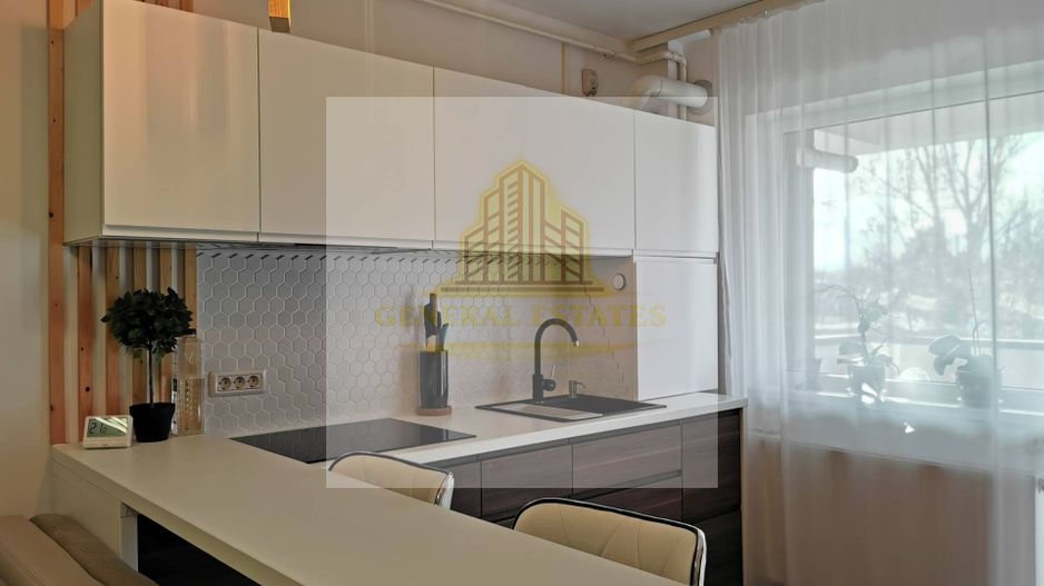 Apartament spre vanzare 3 camere, Coresi, Brasov - Poză 10