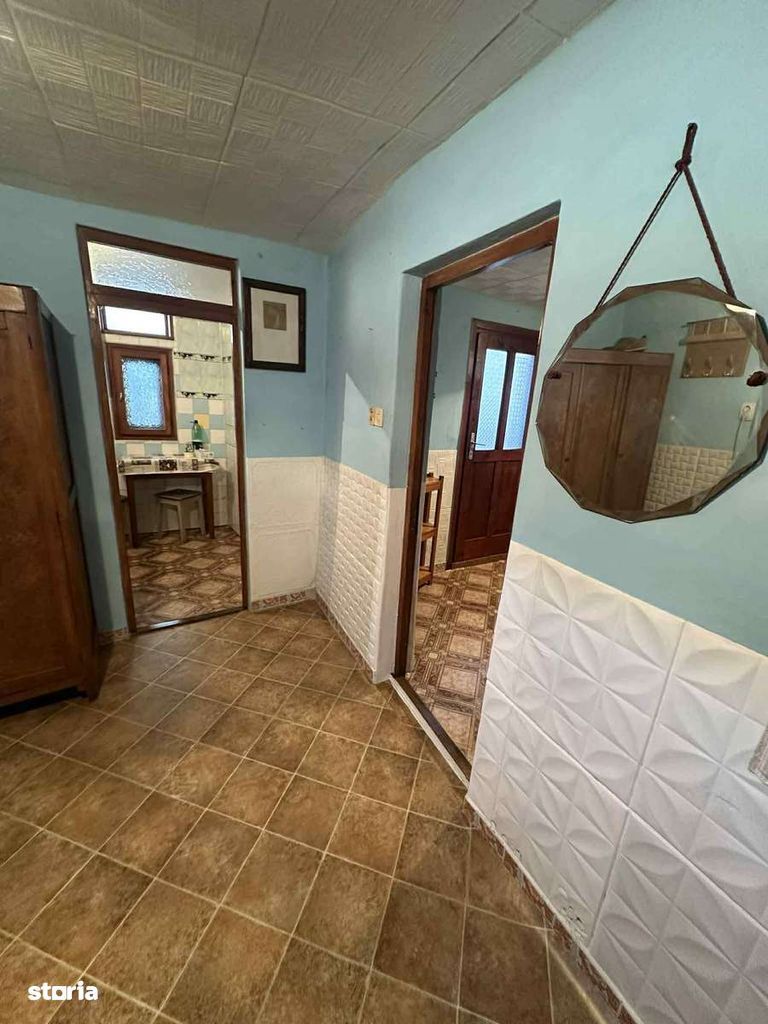 Casă de vânzare cu posibiliate de renovare/dezvoltare - Poză 5