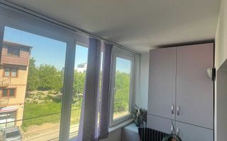 1 camera, decomandat | etaj 2 | centrala proprie | balcon | zona excelenta - Poză 4