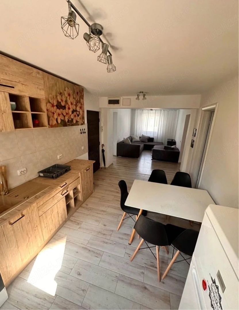 Ultracentral | 4 Camere | Centrala Proprie - Poză 1