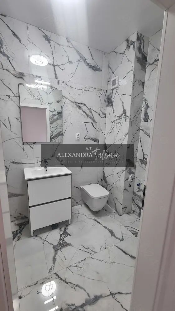 Apartament de vanzare 2 camere, etaj intermediar, terasa, garaj - Poză 3