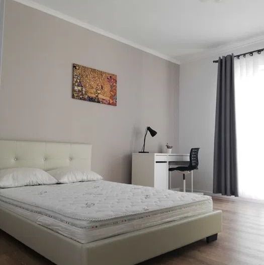 GARSONIERA LUJERULUI, BLOC NOU, CENTRALA, METROU, BUCATARIE INCHISA - Poză 1