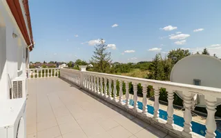 Domeniu privat 5.000 mp, cu reședință de 625 mp și piscină, Corbeanca - Poză 15