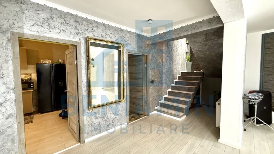 Vila moderna P+1 Bariera Valcii strada Stejarului teren 250mp - Poză 5