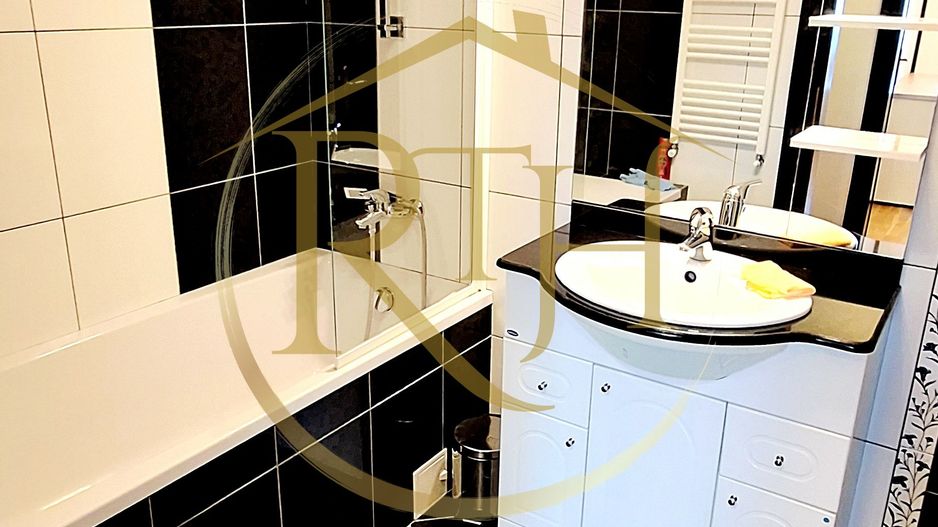 Inchiriem apartament cu 3 camere, Toscana Residence, parcare privata - Poză 16