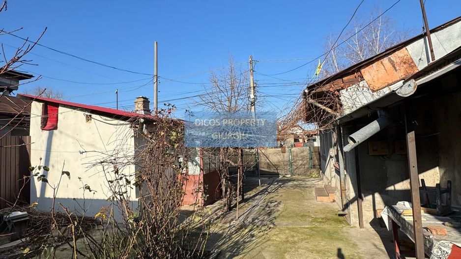 De Vânzare - Casă, Strada Griviței - Poză 6