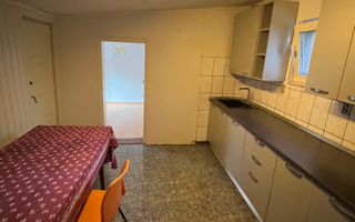 Casă de închiriat – zona Buituri - 6 camere - Poză 7