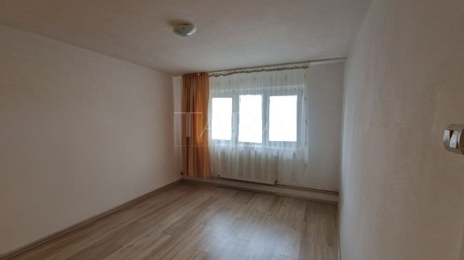 Apartament cu 3 camere, parter, zonă verde. Ideal familii. - Poză 3