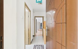 Apartament intr-o zonă centrală a Timișoarei - Poză 2