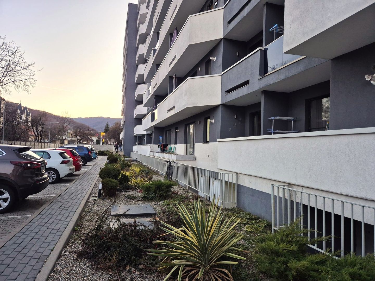 Exclusivitate -Apartament în bloc nou, Intrare Răcădău, cu priveliște spre Tâmpa - Poză 20