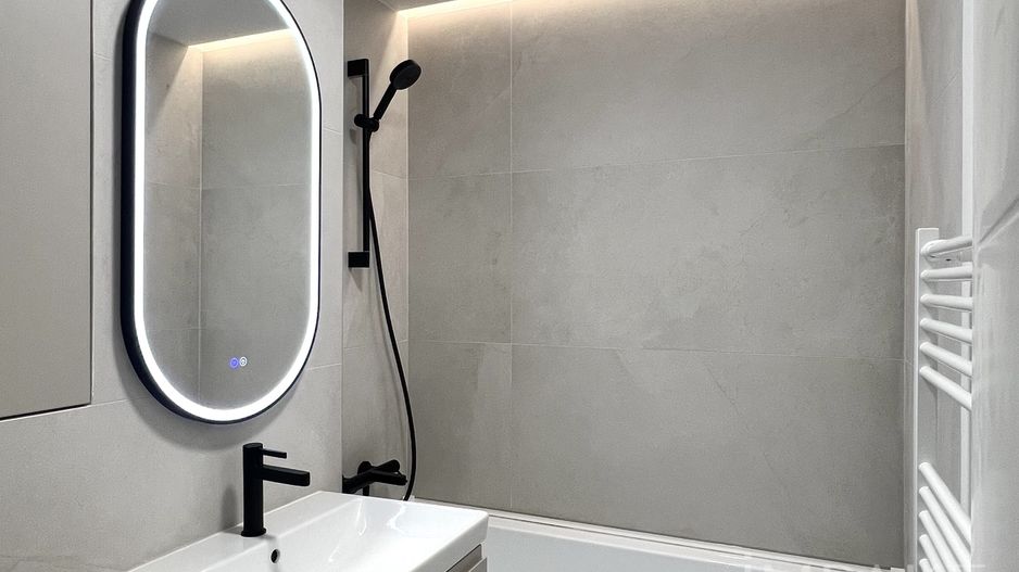 Apartament modern, recent renovat cu boxa si loc de parcare in centrul orasului! - Poză 5