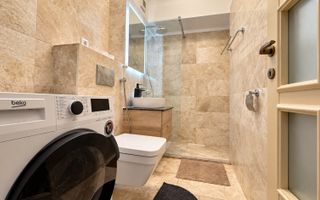 Apartament 2 camere Copou Royal Town - Poză 10