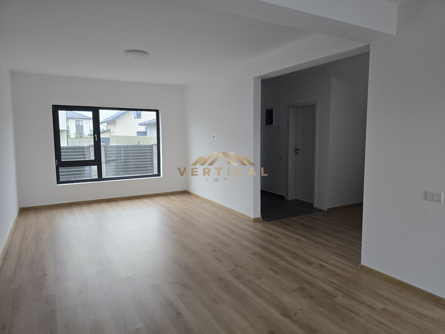 Casa cu etaj la cheie | Scoala, comuna Berceni - Poză 4