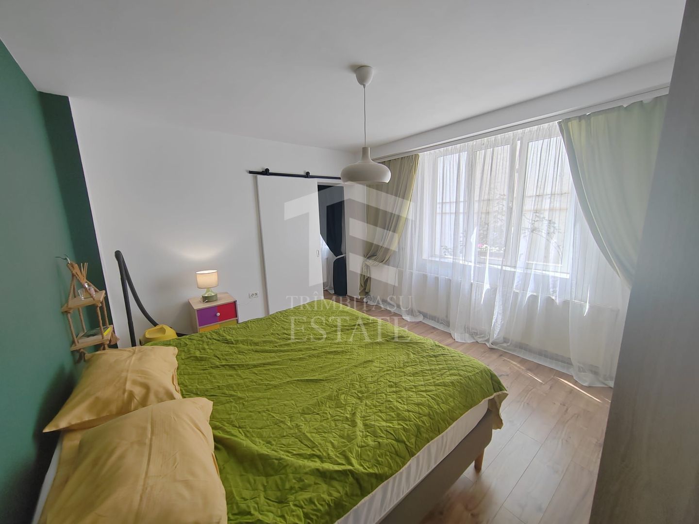 Victoriei Buzesti apartament modern super investitie - Poză 10