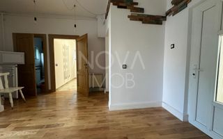 Casa de inchiriat - pretabil spatiu de birouri, Str. Luptei - Poză 11