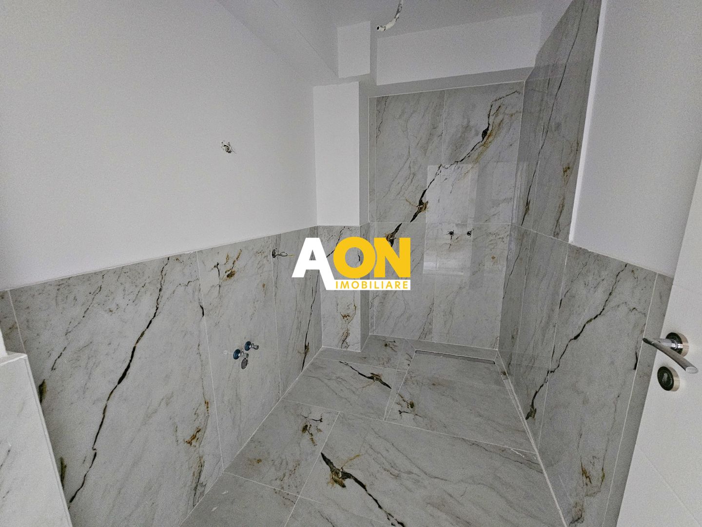 Apartament 3 camere,  62 mp utili, etaj2, bloc nou, cartier Recea - Poză 3