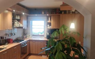 De vanzare apartament 3 camere, Marriott/Panduri/13 Sept - Poză 1